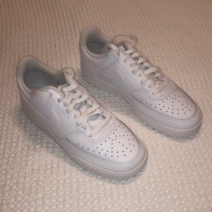 Nike Court Vision Low white women’s shoes 7.5 wide